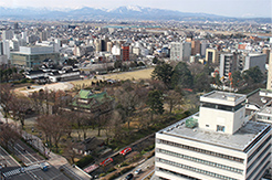 富山市役所展望塔
